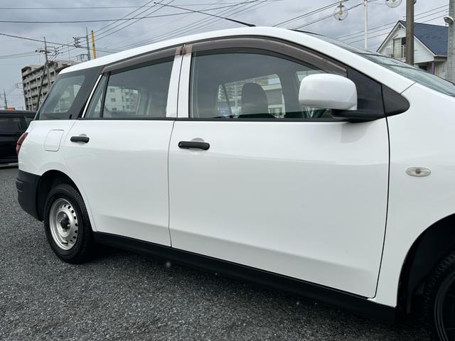 NV150AD VE 禁煙車 エマージェンシーブレーキ 衝突被害軽減ブレーキ 車線逸脱警報 カロッツェリアメモリーナビTV ETC 純正キーレス DVD再生 最大積載量450kg(49枚目)