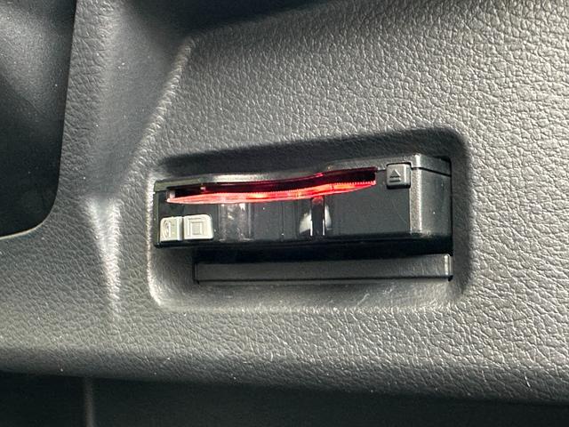 スペーシア Xリミテッド 禁煙車 レーダーブレーキサポート 衝突軽減ブレーキ カロッツェリアナビTV バックカメラ ETC 両側電動スライドドア プッシュスタートスマートキー シートヒーター アイドリングストップ 純正14AW(17枚目)