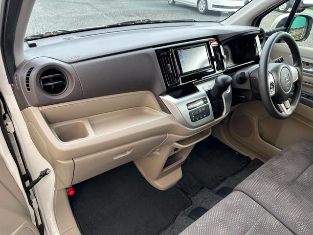 N-WGN G・Lパッケージ 禁煙車 あんしんパッケージ 衝突軽減ブレーキ 誤発進抑制装置 パナソニックナビフルセグTV ブルートゥース バックカメラ ドライブレコーダー ETC プッシュスタートスマートキー アイドリングストップ(13枚目)