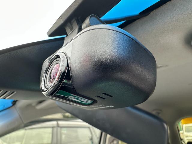 N-WGN G・Lパッケージ 禁煙車 あんしんパッケージ 衝突軽減ブレーキ 誤発進抑制装置 パナソニックナビフルセグTV ブルートゥース バックカメラ ドライブレコーダー ETC プッシュスタートスマートキー アイドリングストップ(19枚目)