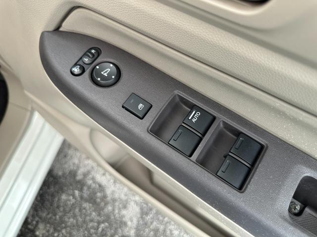 N-WGN G・Lパッケージ 禁煙車 あんしんパッケージ 衝突軽減ブレーキ 誤発進抑制装置 パナソニックナビフルセグTV ブルートゥース バックカメラ ドライブレコーダー ETC プッシュスタートスマートキー アイドリングストップ(26枚目)