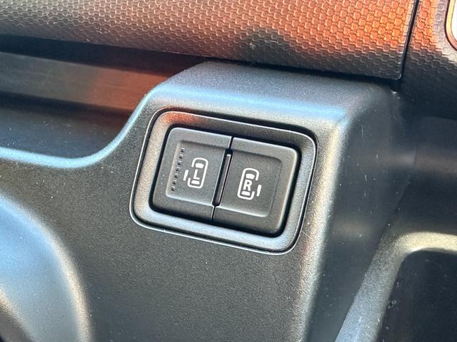 デリカD:2 ハイブリッドMZ デュアルカメラブレーキサポート 禁煙車 記録簿 カロッツェリアナビフルセグTV バックカメラ ブルートゥース ETC 両側電動スライド スマートキー シートヒーター クルーズコントロール 純正15AW(19枚目)