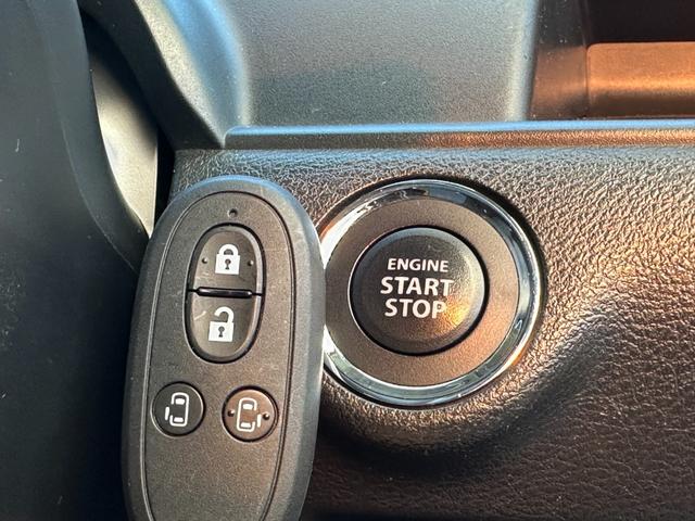 デリカD:2 ハイブリッドMZ デュアルカメラブレーキサポート 禁煙車 記録簿 カロッツェリアナビフルセグTV バックカメラ ブルートゥース ETC 両側電動スライド スマートキー シートヒーター クルーズコントロール 純正15AW(20枚目)