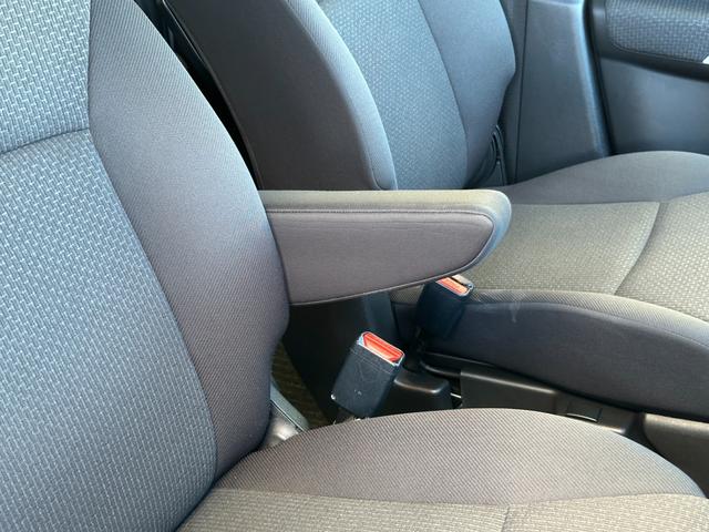 デリカD:2 ハイブリッドMZ デュアルカメラブレーキサポート 禁煙車 記録簿 カロッツェリアナビフルセグTV バックカメラ ブルートゥース ETC 両側電動スライド スマートキー シートヒーター クルーズコントロール 純正15AW(30枚目)