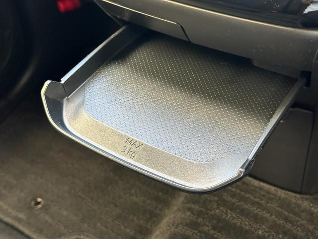 eKクロス T 4インチリフトアップキット 構造変更済公認車両 禁煙車 ワンオーナー車 ディーラー記録簿 純正ナビフルセグTV全方向カメラ ETC ドライブレコーダー デジタルインナーミラー XTREMEーJ14AW(57枚目)