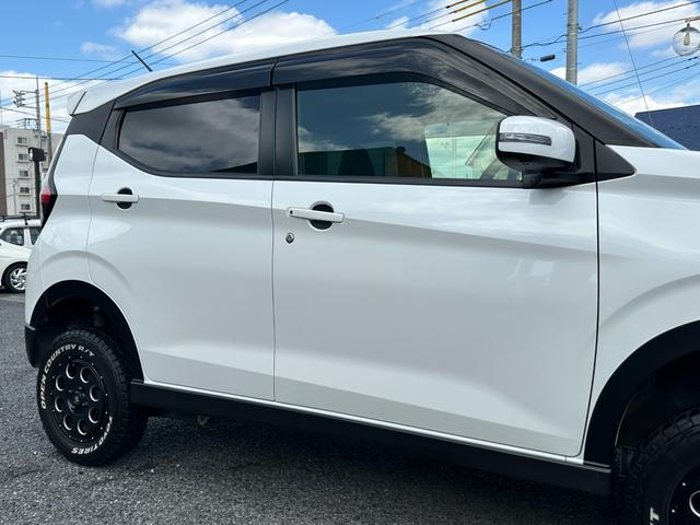 eKクロス T 4インチリフトアップキット 構造変更済公認車両 禁煙車 ワンオーナー車 ディーラー記録簿 純正ナビフルセグTV全方向カメラ ETC ドライブレコーダー デジタルインナーミラー XTREMEーJ14AW(76枚目)