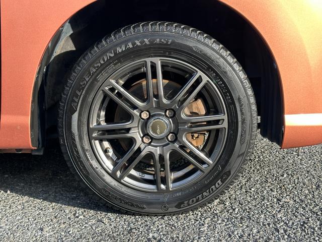 ルーミー G S 衝突軽減ブレーキ 誤発進抑制 禁煙車 純正ナビフルセグTVバックカメラ ブルートゥース ETC 前後2カメラドライブレコーダー 両側電動スライドドア シートヒーター クルーズコントロール LEDライト(39枚目)