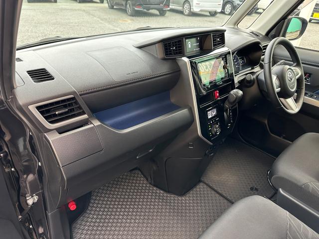 ルーミー カスタムG S 衝突軽減ブレーキ 誤発進抑制 ワンオーナー車 ケンウッドナビフルセグTV 純正全方向カメラ ブルートゥース 両側電動スライドドア 前席シートヒーター アイドリングストップ LEDヘッドライト&フォグ(13枚目)