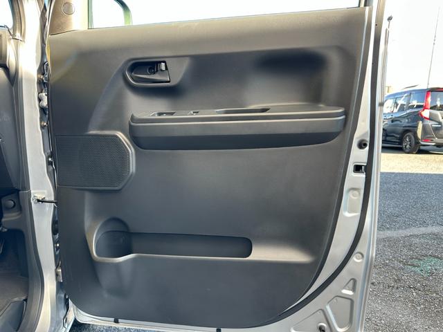 ハイゼットキャディー Ｄ　ＳＡＩＩＩ　スマートアシスト３　衝突軽減ブレーキ　誤発進抑制装置　ケンウッドオーディオ　ＵＳＢ接続　バックカメラ　ＥＴＣ　純正キーレス　アイドリングストップ　記録簿付き車両　２シーター（49枚目）