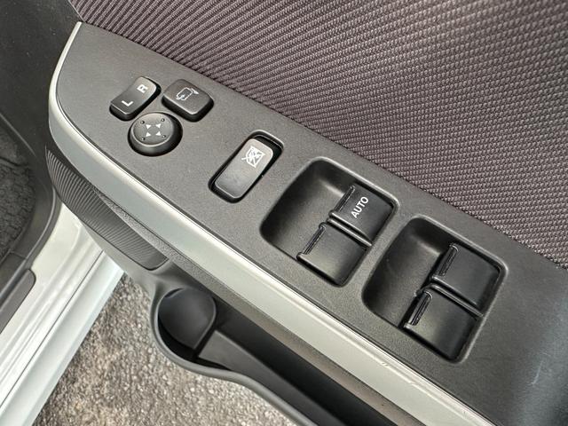 デリカＤ：２ ハイブリッドＭＺ　衝突軽減ブレーキ　誤発進抑制　禁煙車　純正ＳＤナビフルセグＴＶ　バックカメラ　ブルートゥース　ＥＴＣ　両側電動スライドドア　シートヒーター　クルーズコントロール　アイドリングストップ　ディーラー下取車（26枚目）