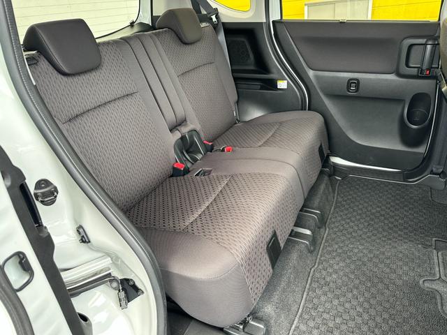 デリカＤ：２ ハイブリッドＭＺ　衝突軽減ブレーキ　誤発進抑制　禁煙車　純正ＳＤナビフルセグＴＶ　バックカメラ　ブルートゥース　ＥＴＣ　両側電動スライドドア　シートヒーター　クルーズコントロール　アイドリングストップ　ディーラー下取車（45枚目）