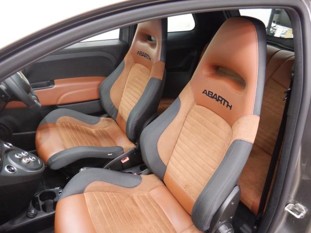 アバルト595 コンペティツィオーネ アルカンターラコンビ革シート/パドルシフト/純正タッチパネルオーディオ/HID/ETC/ブレンボキャリパー/Bluetooth/USB/前後ドラレコ/純正マット/スカッフプレート/クロームミラーカバー(23枚目)