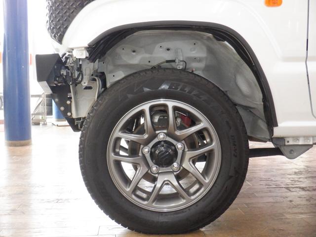 ジムニー ＸＣ　２インチリフトアップ／社外前後バンパー／ＣＬリンクラテラルロッド／車検対応たにぐちマフラー／ミニコン／アーシング／ナビ・フルセグＴＶ／シートヒーター／ＥＴＣ／前ドラレコ／ワンオーナー／記録簿／保証書（40枚目）