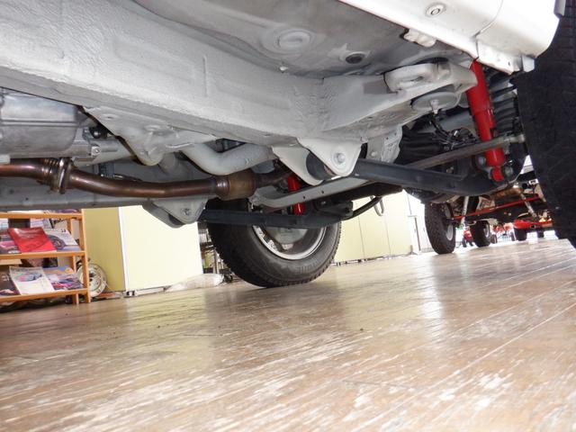 ジムニー ＸＣ　２インチリフトアップ／社外前後バンパー／ＣＬリンクラテラルロッド／車検対応たにぐちマフラー／ミニコン／アーシング／ナビ・フルセグＴＶ／シートヒーター／ＥＴＣ／前ドラレコ／ワンオーナー／記録簿／保証書（58枚目）