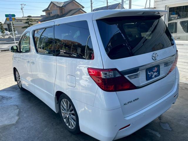 アルファード ２４０Ｓ　タイプゴールド　サンルーフ　アルパイン８型ナビ　フリップダウンモニター　両側パワースライドドア　バックカメラ　ＥＴＣ　ハーフレザーシート（21枚目）