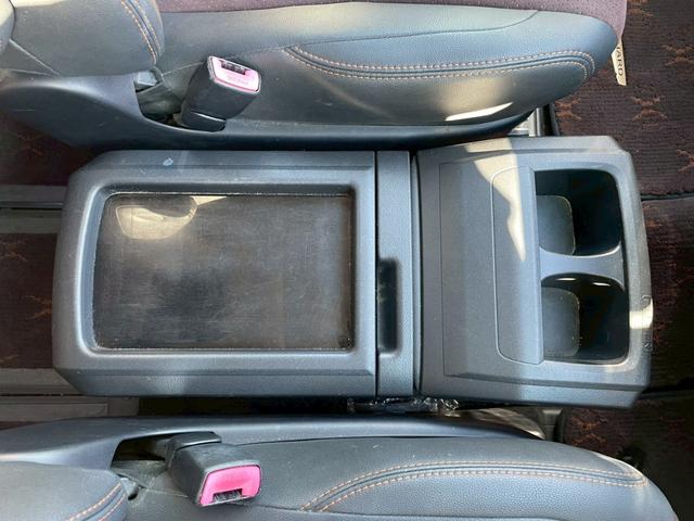 アルファード ２４０Ｓ　タイプゴールド　サンルーフ　アルパイン８型ナビ　フリップダウンモニター　両側パワースライドドア　バックカメラ　ＥＴＣ　ハーフレザーシート（46枚目）