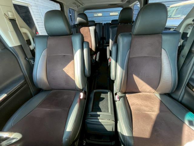 アルファード ２４０Ｓ　タイプゴールド　サンルーフ　アルパイン８型ナビ　フリップダウンモニター　両側パワースライドドア　バックカメラ　ＥＴＣ　ハーフレザーシート（51枚目）