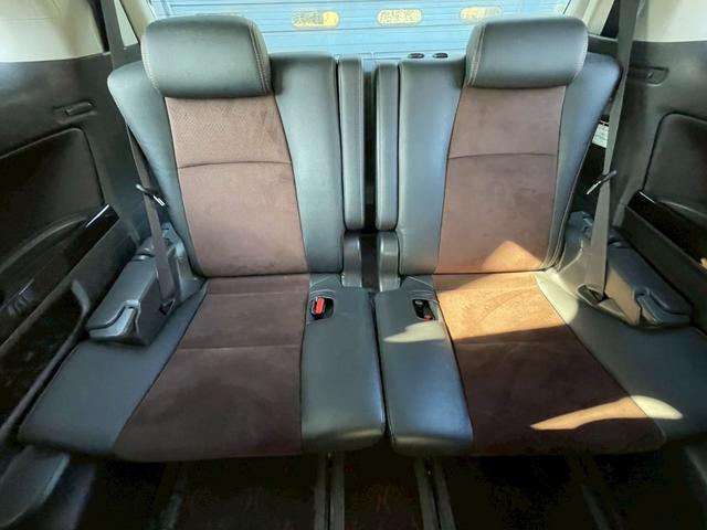 アルファード ２４０Ｓ　タイプゴールド　サンルーフ　アルパイン８型ナビ　フリップダウンモニター　両側パワースライドドア　バックカメラ　ＥＴＣ　ハーフレザーシート（67枚目）