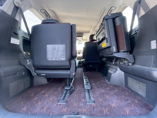 アルファード ２４０Ｓ　タイプゴールド　サンルーフ　アルパイン８型ナビ　フリップダウンモニター　両側パワースライドドア　バックカメラ　ＥＴＣ　ハーフレザーシート（72枚目）