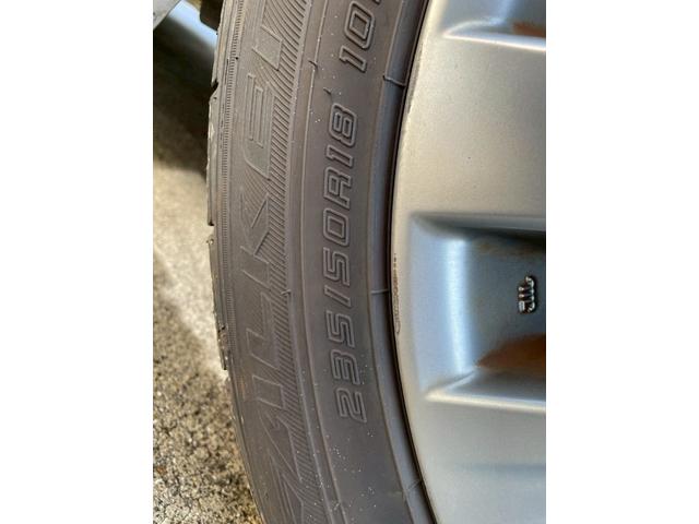 アルファード ２４０Ｓ　タイプゴールド　サンルーフ　アルパイン８型ナビ　フリップダウンモニター　両側パワースライドドア　バックカメラ　ＥＴＣ　ハーフレザーシート（78枚目）