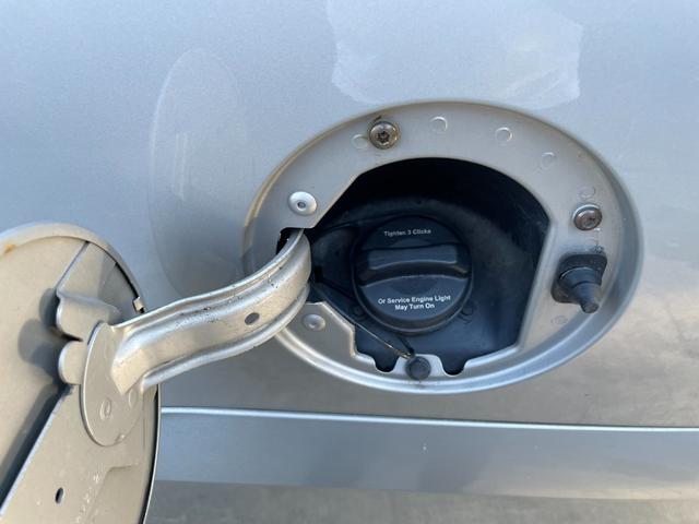 シボレーサバーバン ＬＴＺ　３列シート（25枚目）