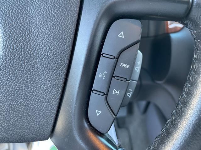 シボレーサバーバン ＬＴＺ　３列シート（35枚目）