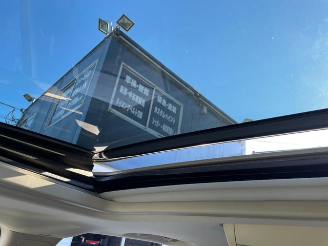 シボレーサバーバン ＬＴＺ　３列シート（50枚目）