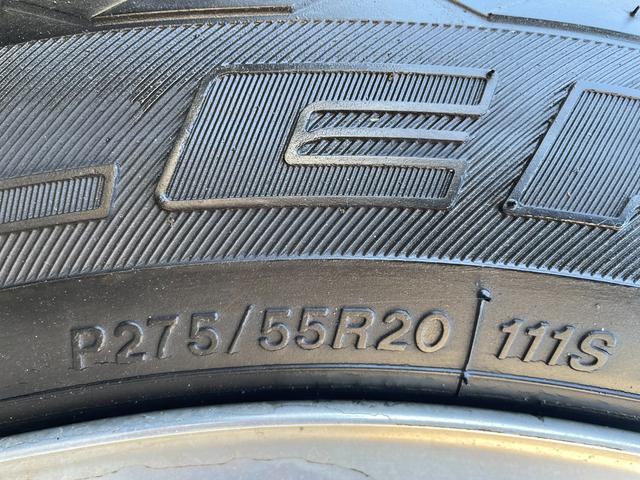 シボレーサバーバン ＬＴＺ　３列シート（64枚目）