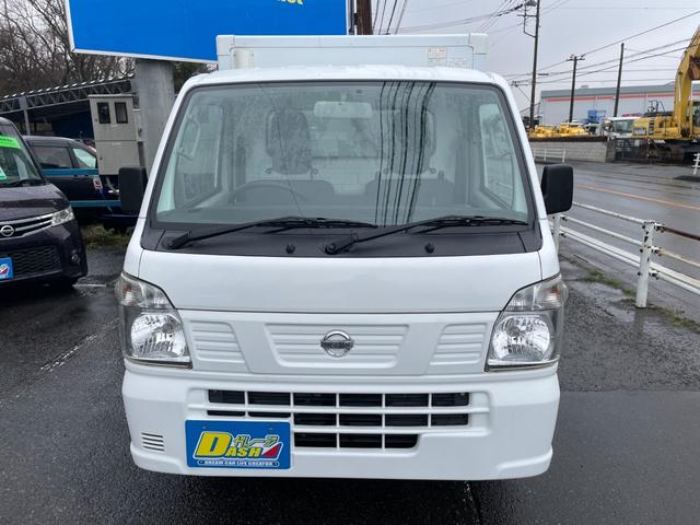 日産 ＮＴ１００クリッパートラック