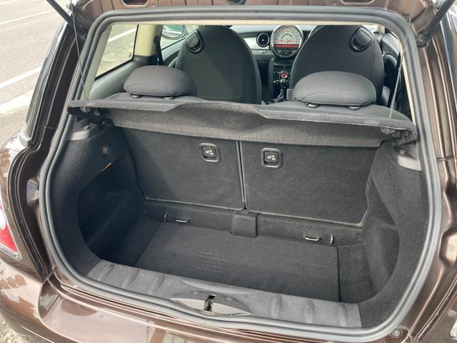 ＭＩＮＩ クーパー　禁煙車　ツートン　キーレス　１５インチＡＷ　ＥＴＣ　取説（20枚目）