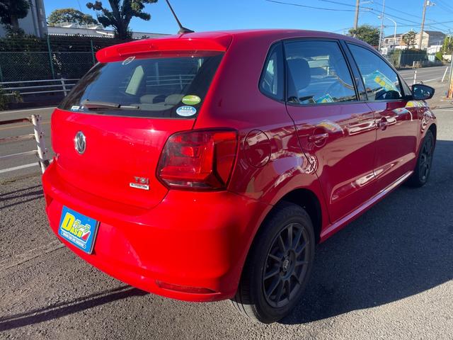 ポロ TSIコンフォートラインアップグレードパック 禁煙車 フルセグナビ バックカメラ CD DVD Bluetooth接続 ETC キーレス 追従式クルーズコントロール 15インチAW 取説記録簿(7枚目)