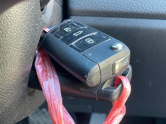 ポロ TSIコンフォートラインアップグレードパック 禁煙車 フルセグナビ バックカメラ CD DVD Bluetooth接続 ETC キーレス 追従式クルーズコントロール 15インチAW 取説記録簿(13枚目)