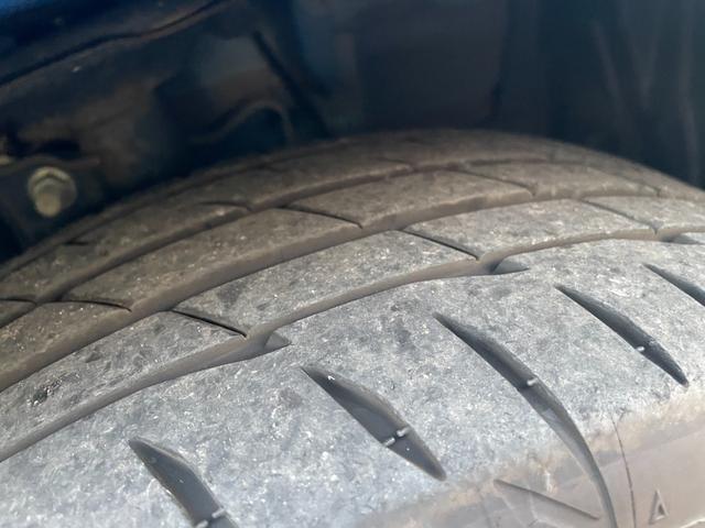 マーチ １２ＳＲ　５速ＭＴ　禁煙車　追加メーター　１５インチＡＷ　ＥＴＣ　ＡＵＴＥＣＨストラットタワーバー（10枚目）