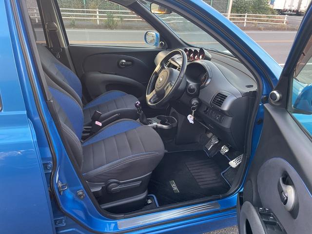 マーチ １２ＳＲ　５速ＭＴ　禁煙車　追加メーター　１５インチＡＷ　ＥＴＣ　ＡＵＴＥＣＨストラットタワーバー（11枚目）