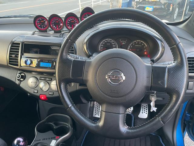 マーチ １２ＳＲ　５速ＭＴ　禁煙車　追加メーター　１５インチＡＷ　ＥＴＣ　ＡＵＴＥＣＨストラットタワーバー（13枚目）