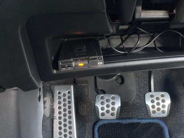 マーチ １２ＳＲ　５速ＭＴ　禁煙車　追加メーター　１５インチＡＷ　ＥＴＣ　ＡＵＴＥＣＨストラットタワーバー（20枚目）