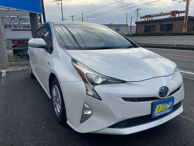 プリウス Sセーフティプラス 1オーナー 禁煙車 純正ナビTV バックカメラ Bluetooth接続 スマートキー&プッシュスタート ETC クルーズコントロール LEDヘッドライト 取説(3枚目)