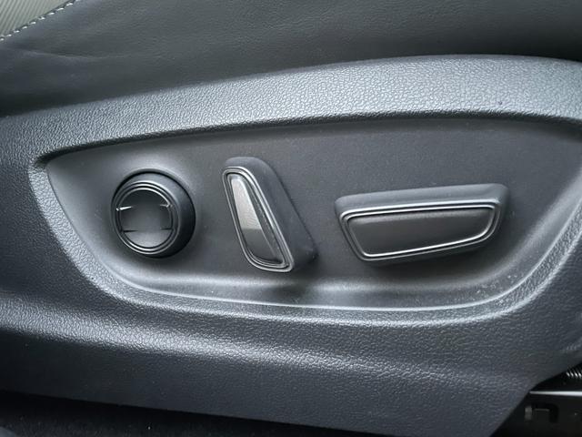 クラウンスポーツ Z 法人1オーナー 禁煙車 モデリスタ 純正ナビ パノラマビューモニタ ETC Bluetooth HDMI シートヒーター&クーラー パワーバックドア ツートンカラー ムーンルーフ 黒レザー 取説記録簿(13枚目)