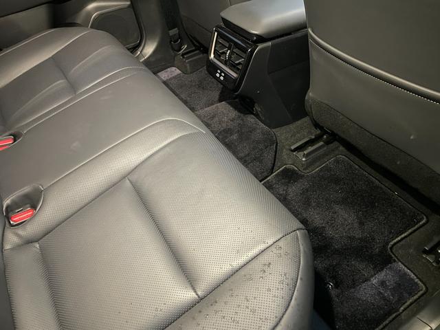 クラウンスポーツ Z 法人1オーナー 禁煙車 モデリスタ 純正ナビ パノラマビューモニタ ETC Bluetooth HDMI シートヒーター&クーラー パワーバックドア ツートンカラー ムーンルーフ 黒レザー 取説記録簿(29枚目)