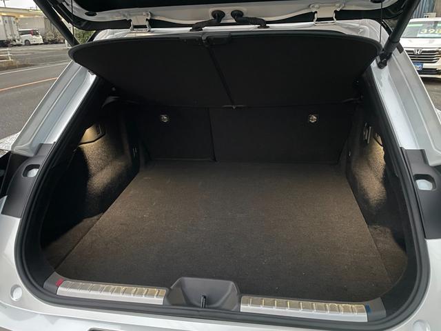 クラウンスポーツ Z 法人1オーナー 禁煙車 モデリスタ 純正ナビ パノラマビューモニタ ETC Bluetooth HDMI シートヒーター&クーラー パワーバックドア ツートンカラー ムーンルーフ 黒レザー 取説記録簿(30枚目)