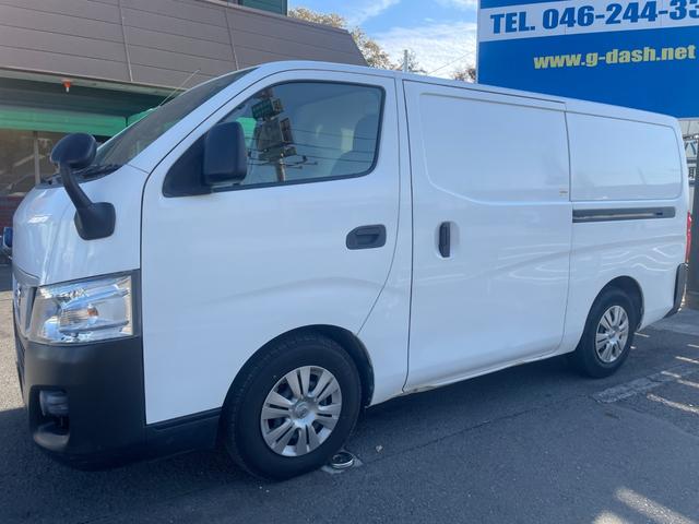 ＮＶ３５０キャラバンバン 　中温冷蔵車－５℃　ディーゼル　オートマ　４ドア　バックモニター　ＥＴＣ　キーレス　オートクロージャー　取説記録簿（4枚目）