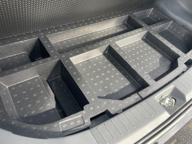 ｂＢ Ｚ　エアロパッケージ　禁煙車　ナビ　キーレス　オートエアコン　１５インチＡＷ（25枚目）