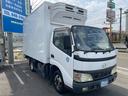 デュトロ  冷凍冷蔵車-30°C パワーゲート サイドドア 5速マニュアル ディーゼル車 ラッシングレール2段 庫内灯 バックモニター 中古車画像_3