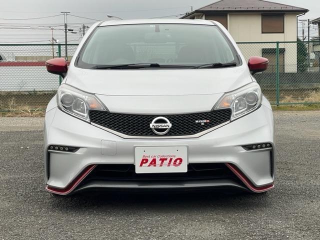 ニスモ　Ｓ　１６００ｃｃ／５ＭＴ／ニスモ専用シート／ニスモエアロ／ニスモシフトノブ／１７インチＡＷ／ＲＳ－Ｒダウンサス／ＣＤ／ラジオ／ＥＴＣ／ＬＥＤライト／ＡＵＴＯライト／スマートキー／リアフォグ／リアフラット(4枚目)