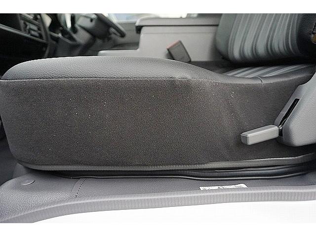 DX 登録済未使用車 新車保証付・R7年7月・10万キロ迄 5ドア・両側スライドドア 5速AT キーレスキー ABS フルリクライニングシート センターコンソール リヤアンダーミラー リアワイパー ラジオ(31枚目)