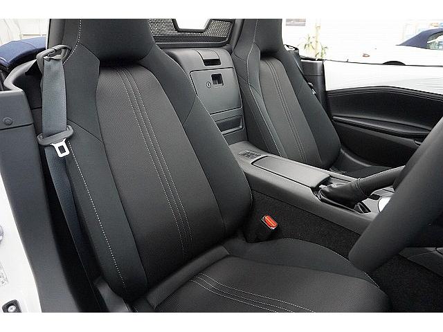 990S 登録済未使用車/ダークブルー幌/専用セッティング足廻&PCM/ブレンボキャリパ&ディスク/RAYSガンメタ16アルミ/6速MT/前後衝突軽減&車線&後方警告/LEDオートライト/革巻ステア/新車保証付(17枚目)