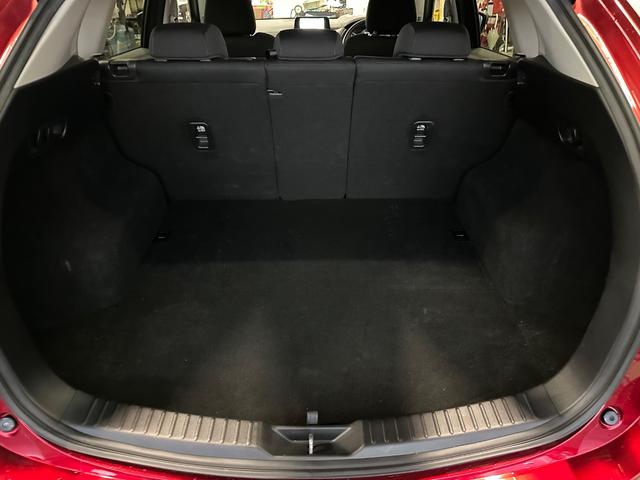 ＣＸ－５ ＸＤ　プロアクティブ　／禁煙／運転支援装置／純正ナビ／３６０度モニター／ＥＴＣ／ドライブレコーダー／ＢＯＳＥスピーカー／ＵＳＢ・Ｂｌｕｅｔｏｏｔｈ接続／パワーバックドア／運転席電動シート／前席シートヒーター／１年保証／（31枚目）