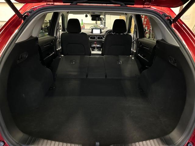 ＣＸ－５ ＸＤ　プロアクティブ　／禁煙／運転支援装置／純正ナビ／３６０度モニター／ＥＴＣ／ドライブレコーダー／ＢＯＳＥスピーカー／ＵＳＢ・Ｂｌｕｅｔｏｏｔｈ接続／パワーバックドア／運転席電動シート／前席シートヒーター／１年保証／（32枚目）