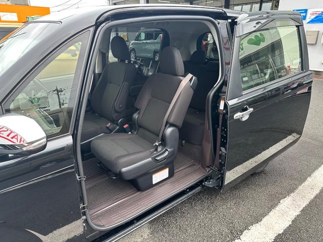 スペイド 　／禁煙／運転支援装置／片側電動スライドドア／バックカメラ／ＥＴＣ／運転席シートヒーター／ＨＩＤヘッドライト／１年走行距離無制限保証／（16枚目）