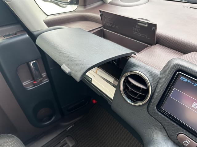 スペイド 　／禁煙／運転支援装置／片側電動スライドドア／バックカメラ／ＥＴＣ／運転席シートヒーター／ＨＩＤヘッドライト／１年走行距離無制限保証／（22枚目）
